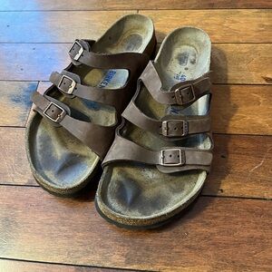 Birkenstock Dark Brown Leather Sandals—-women’s